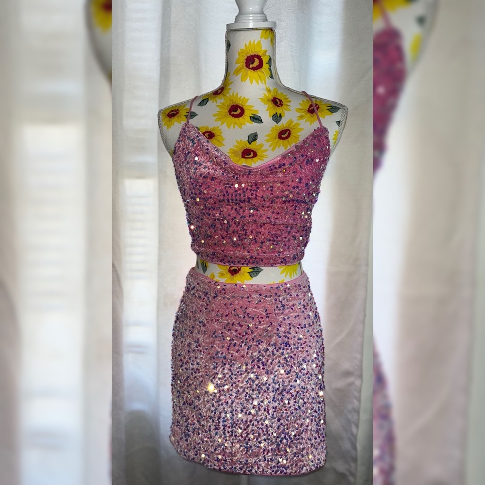 SHEIN brand sequin set